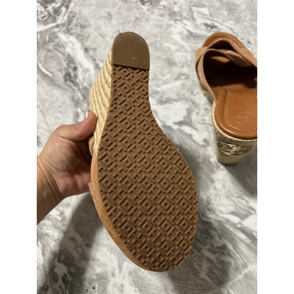 Women's Tory Burch Brown Wedge Sandals Size 8.5 - Picture 7 of 9